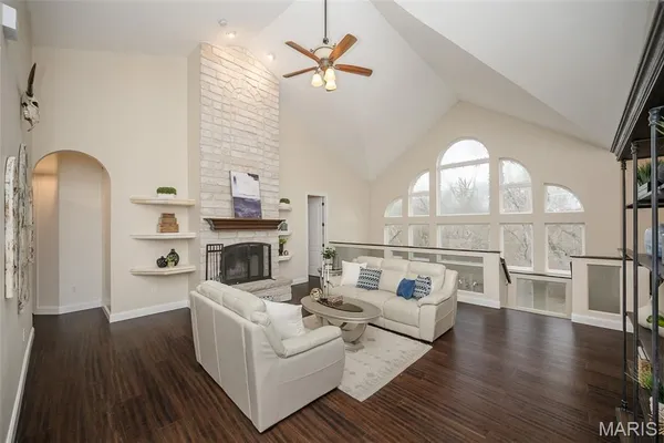 $825,000 | 19140 Melrose Road, Wildwood, MO 63038