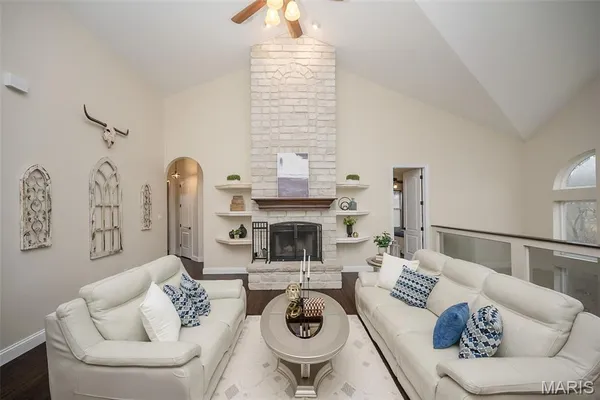 $825,000 | 19140 Melrose Road, Wildwood, MO 63038