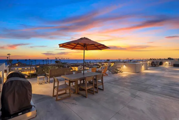 $899,000 | 1105 South Cleveland Street, Unit 311, Oceanside, CA 92054