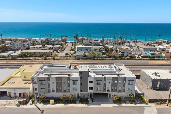 $899,000 | 1105 South Cleveland Street, Unit 311, Oceanside, CA 92054