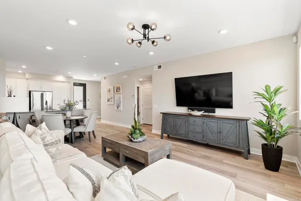 $899,000 | 1105 South Cleveland Street, Unit 311, Oceanside, CA 92054