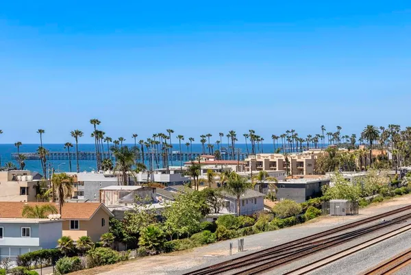 $899,000 | 1105 South Cleveland Street, Unit 311, Oceanside, CA 92054