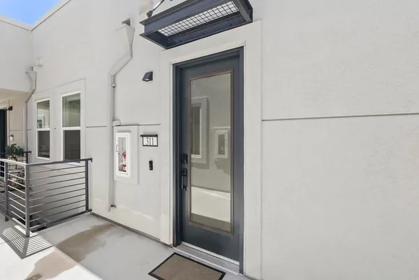 $899,000 | 1105 South Cleveland Street, Unit 311, Oceanside, CA 92054