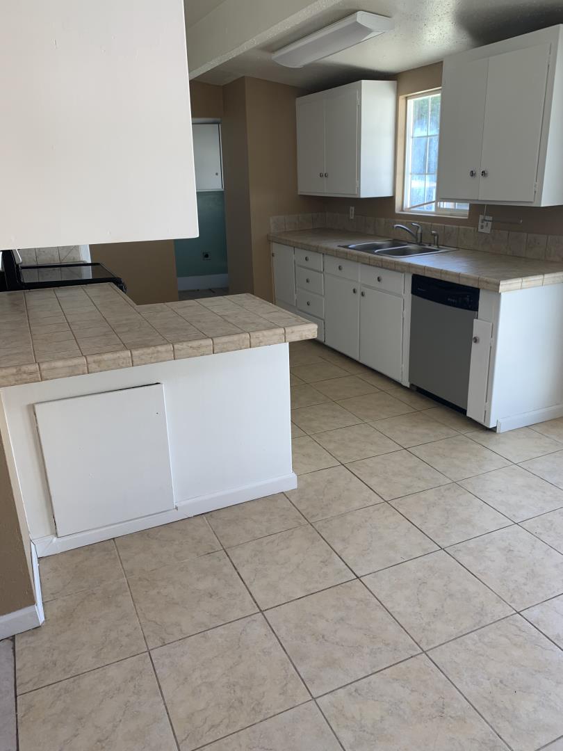 63 Struve Road Moss Landing, CA 95039 - Photo 7 of 21 Gallery Image 7
