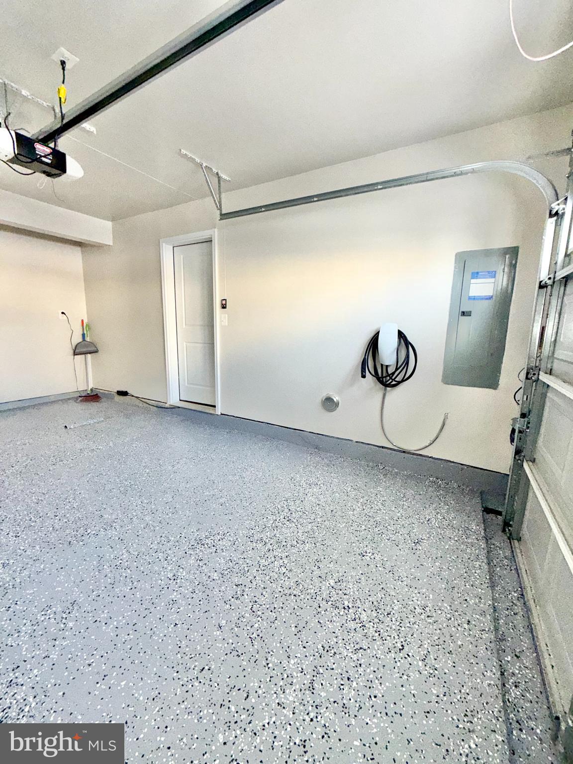 1347 Spindrift Road Aberdeen, MD 21001 - Photo 25 of 26 Garage / car charger