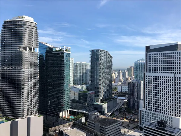 $3,350 | 951 Brickell Avenue, Unit 3900, Miami, FL 33131