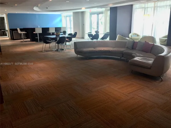 $3,350 | 951 Brickell Avenue, Unit 3900, Miami, FL 33131