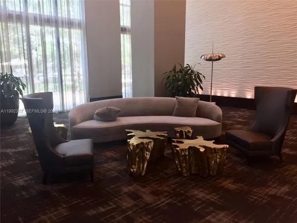 $3,350 | 951 Brickell Avenue, Unit 3900, Miami, FL 33131