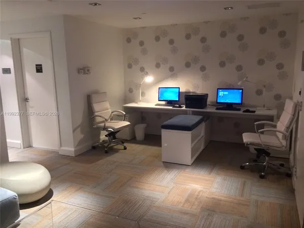 $3,350 | 951 Brickell Avenue, Unit 3900, Miami, FL 33131