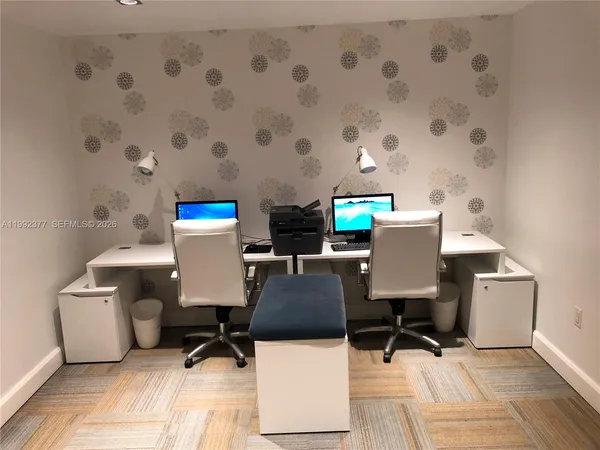 $3,350 | 951 Brickell Avenue, Unit 3900, Miami, FL 33131