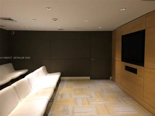 $3,350 | 951 Brickell Avenue, Unit 3900, Miami, FL 33131