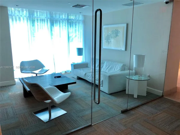 $3,350 | 951 Brickell Avenue, Unit 3900, Miami, FL 33131