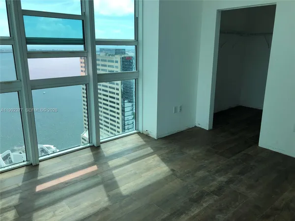 $3,350 | 951 Brickell Avenue, Unit 3900, Miami, FL 33131