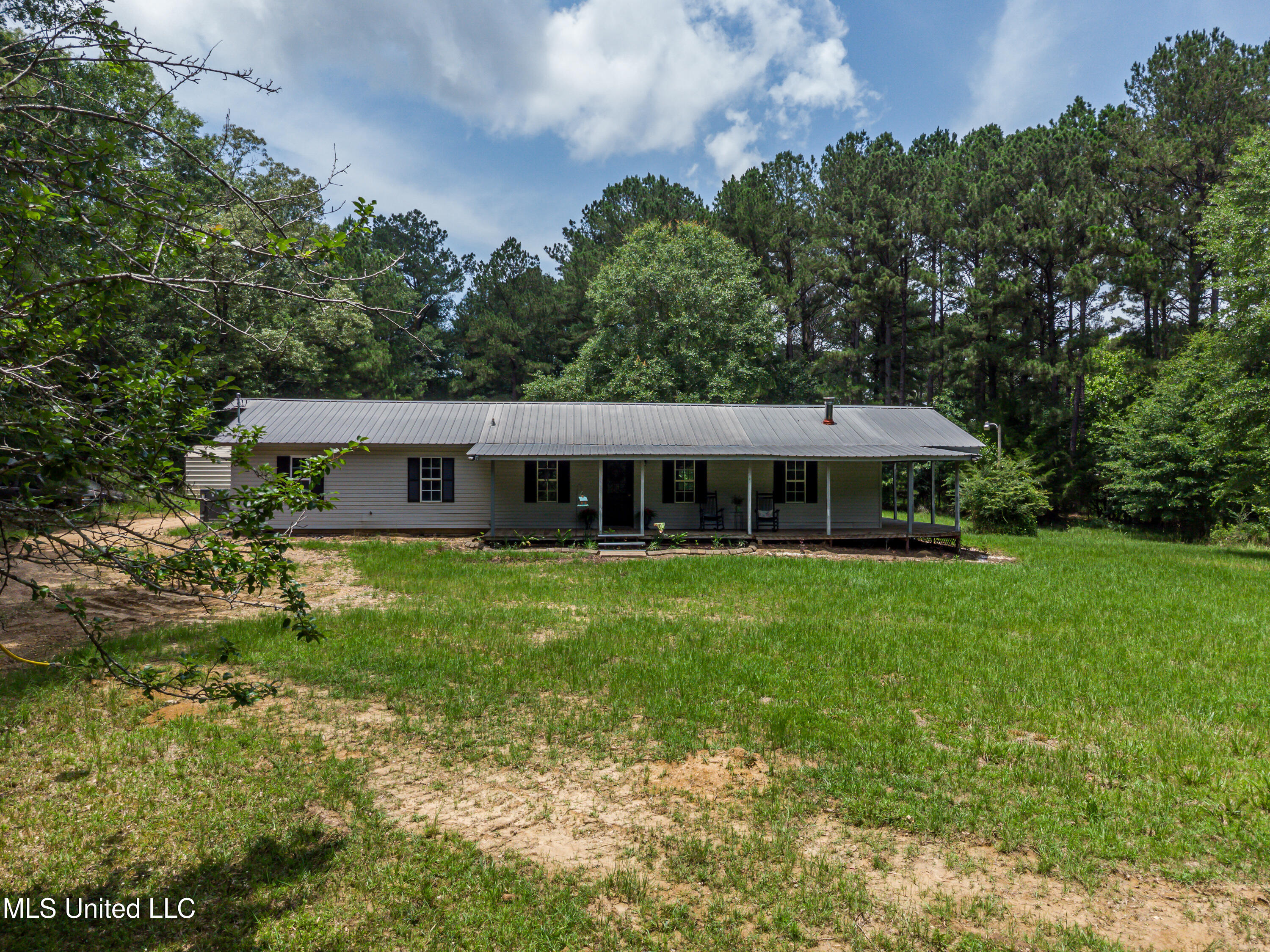 4173 Ruby Road Crystal Springs, MS 39059 - Photo 1 of 70 4173 Ruby Road drone-1