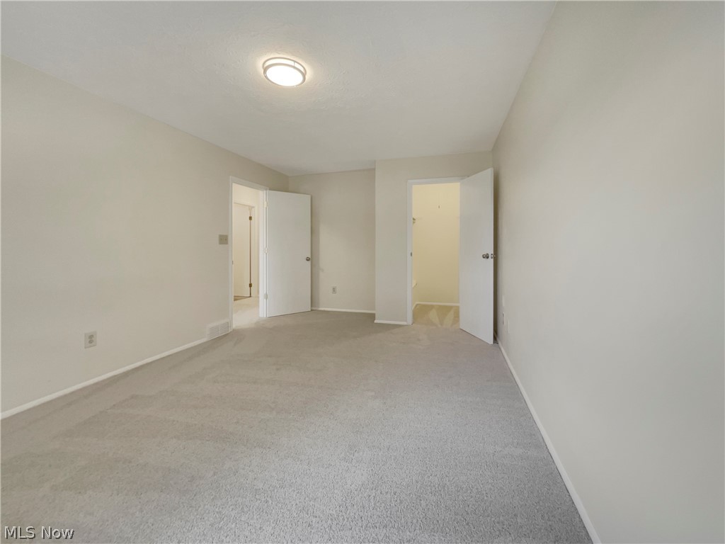 4924 Friar Road, Unit B Stow, OH 44224 - Photo 16 of 18