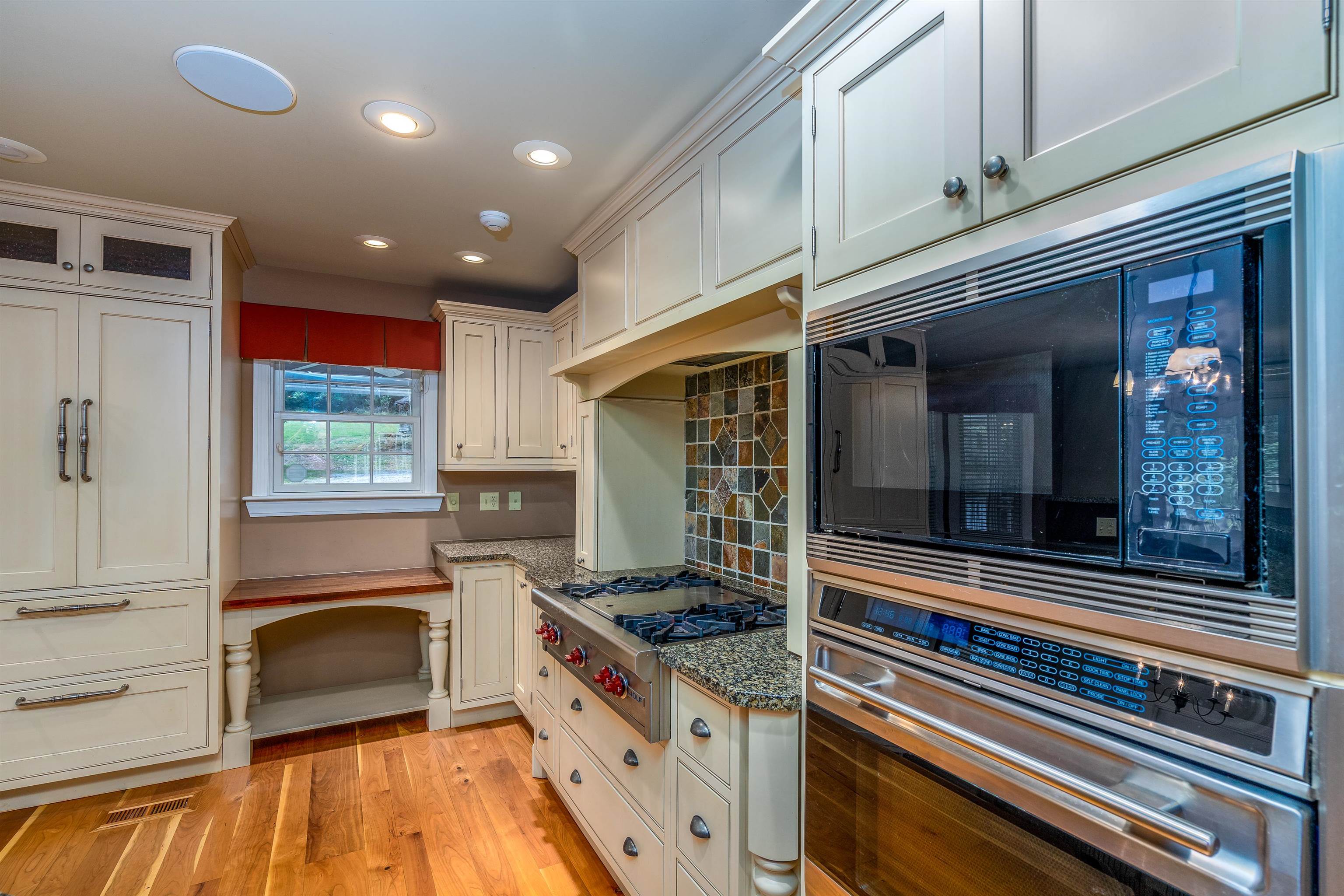 2299 Carter Caves Road Olive Hill, KY 41164 - Photo 5 of 25