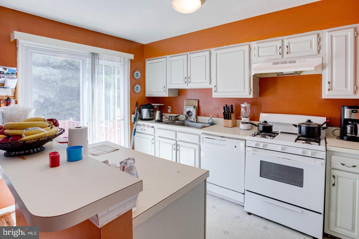14847 Winding Loop Woodbridge, VA 22191 - Photo 6 of 15