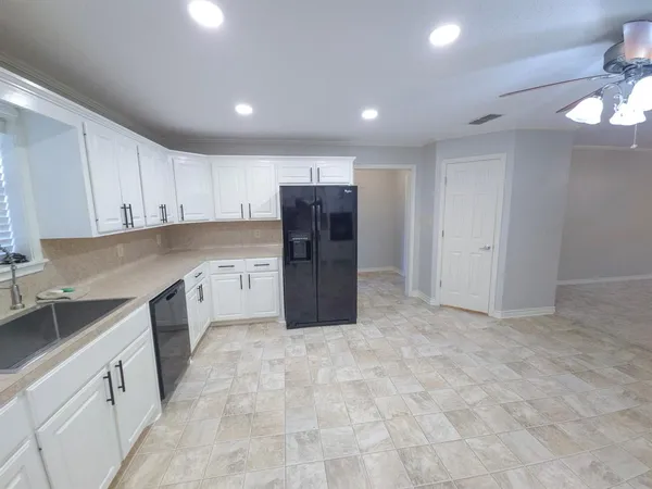 $900,000 | 1394 Fm 3343 Road, Joaquin, TX 75954