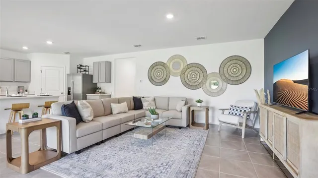 $379,990 | 1641 Sourwood Drive, Ruskin, FL 33570