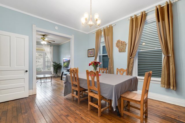 4338 North Kenneth Avenue Chicago, IL 60641 - Photo 5 of 12