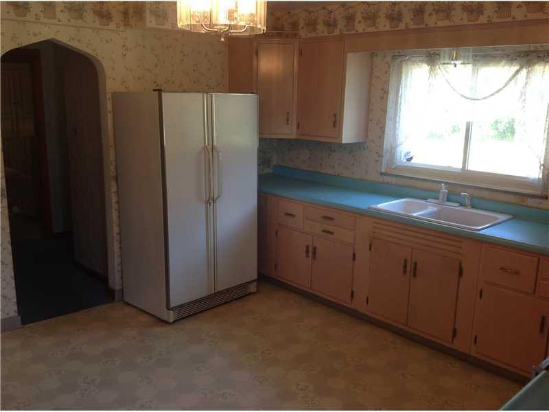 6512 Verona Road Penn Hills, PA 15147 - Photo 8 of 25 Kitchen.