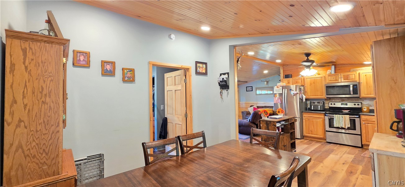 311 Pleasant Valley Road Groton, NY 13073 - Photo 13 of 38