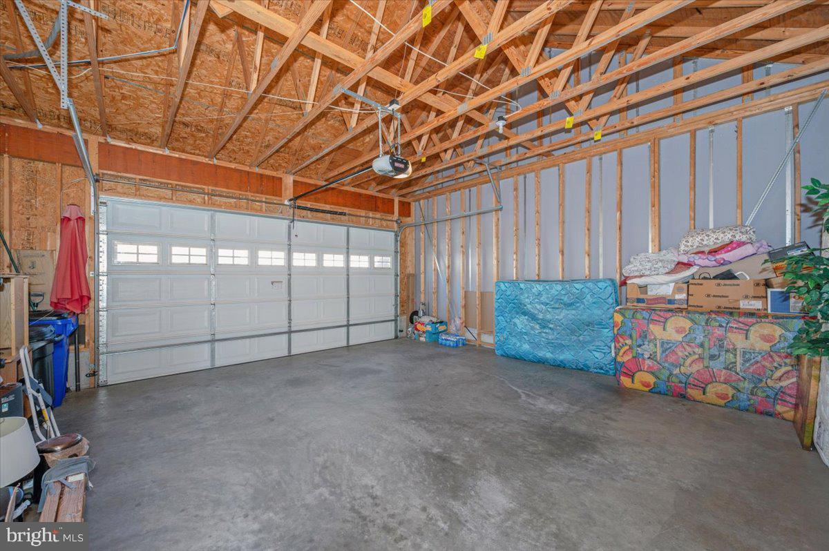 741 Appalachian Way Brunswick, MD 21716 - Photo 41 of 44 a view of a garage