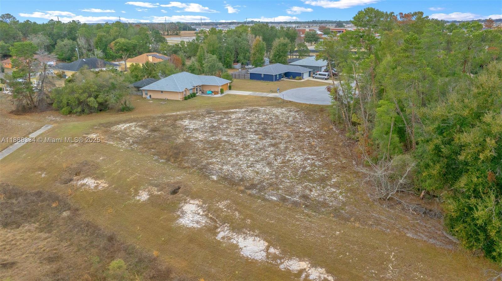 9559 Southwest 45th Court Ocala, FL 34476 - Photo 11 of 15 a view of a outdoor space