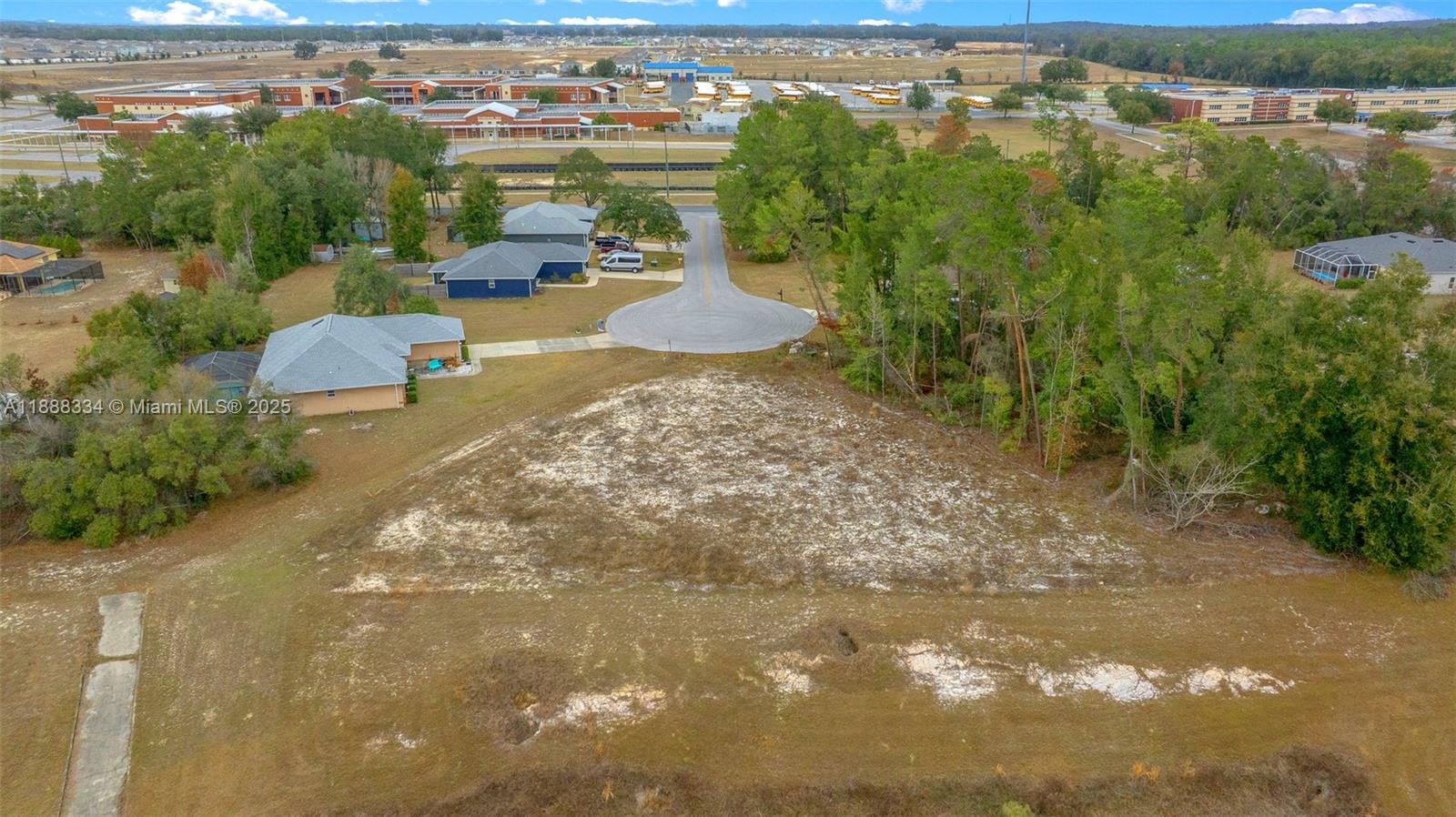 9559 Southwest 45th Court Ocala, FL 34476 - Photo 4 of 15