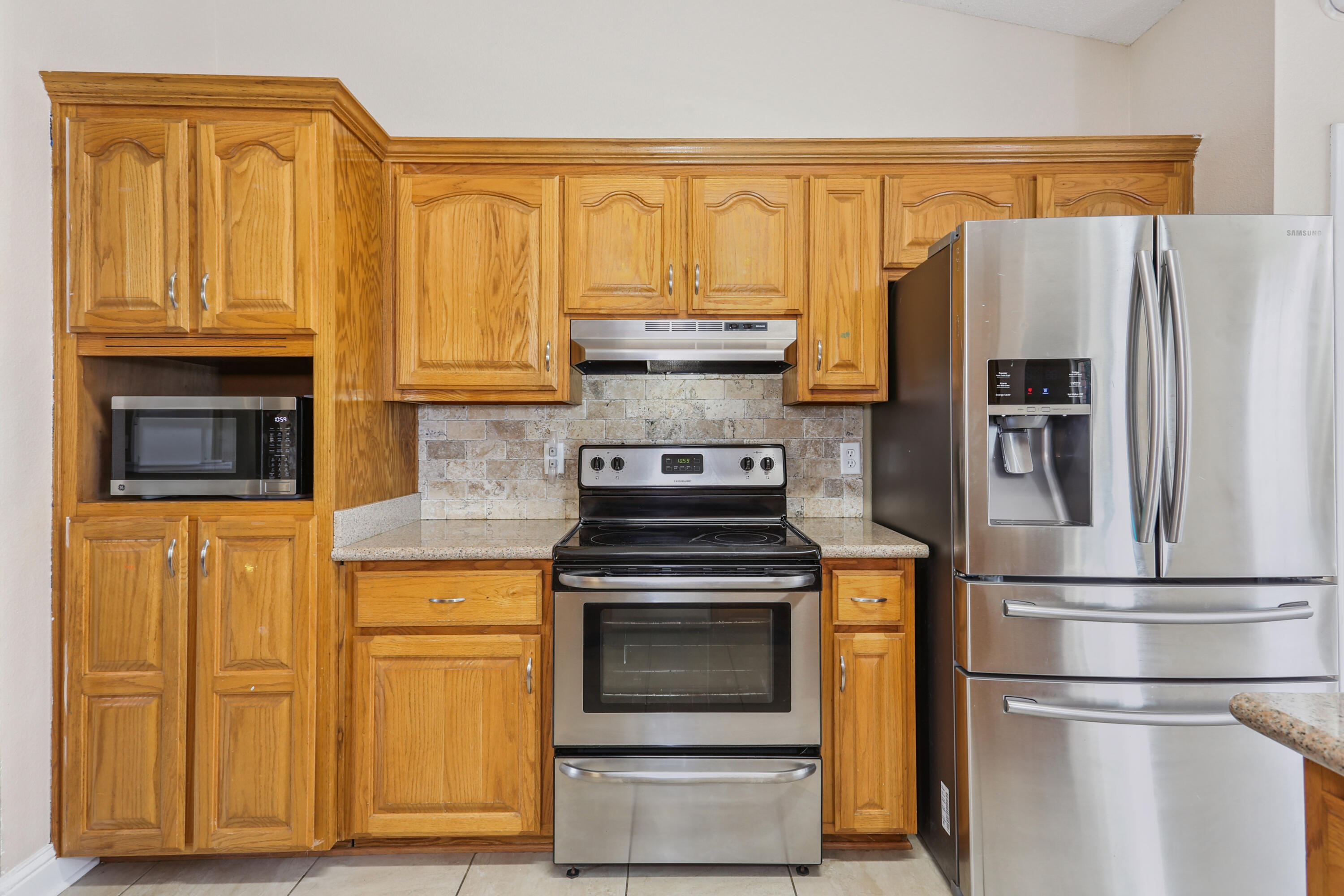 5833 Pebble Ridge Drive Milton, FL 32583 - Photo 11 of 28