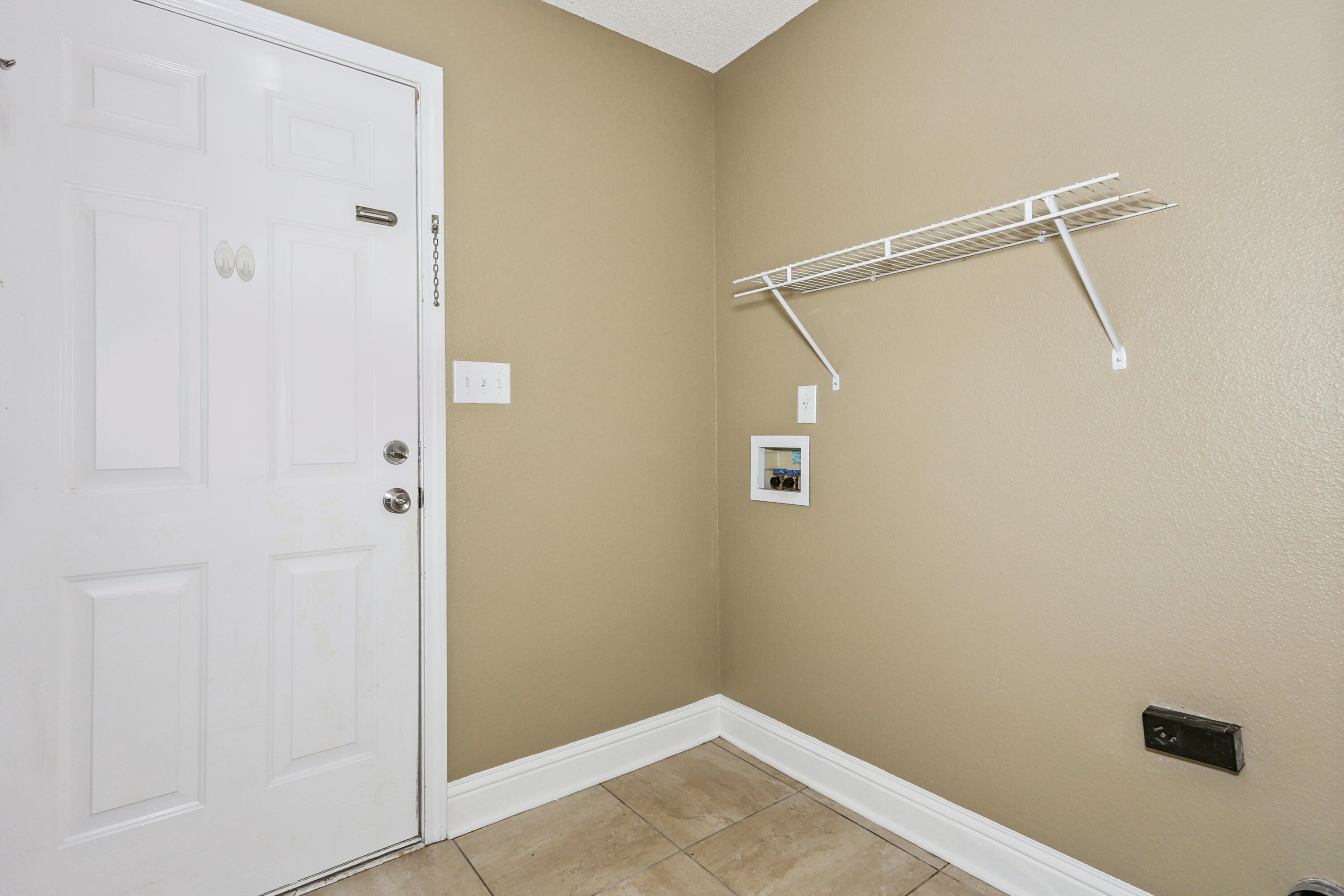5833 Pebble Ridge Drive Milton, FL 32583 - Photo 14 of 28
