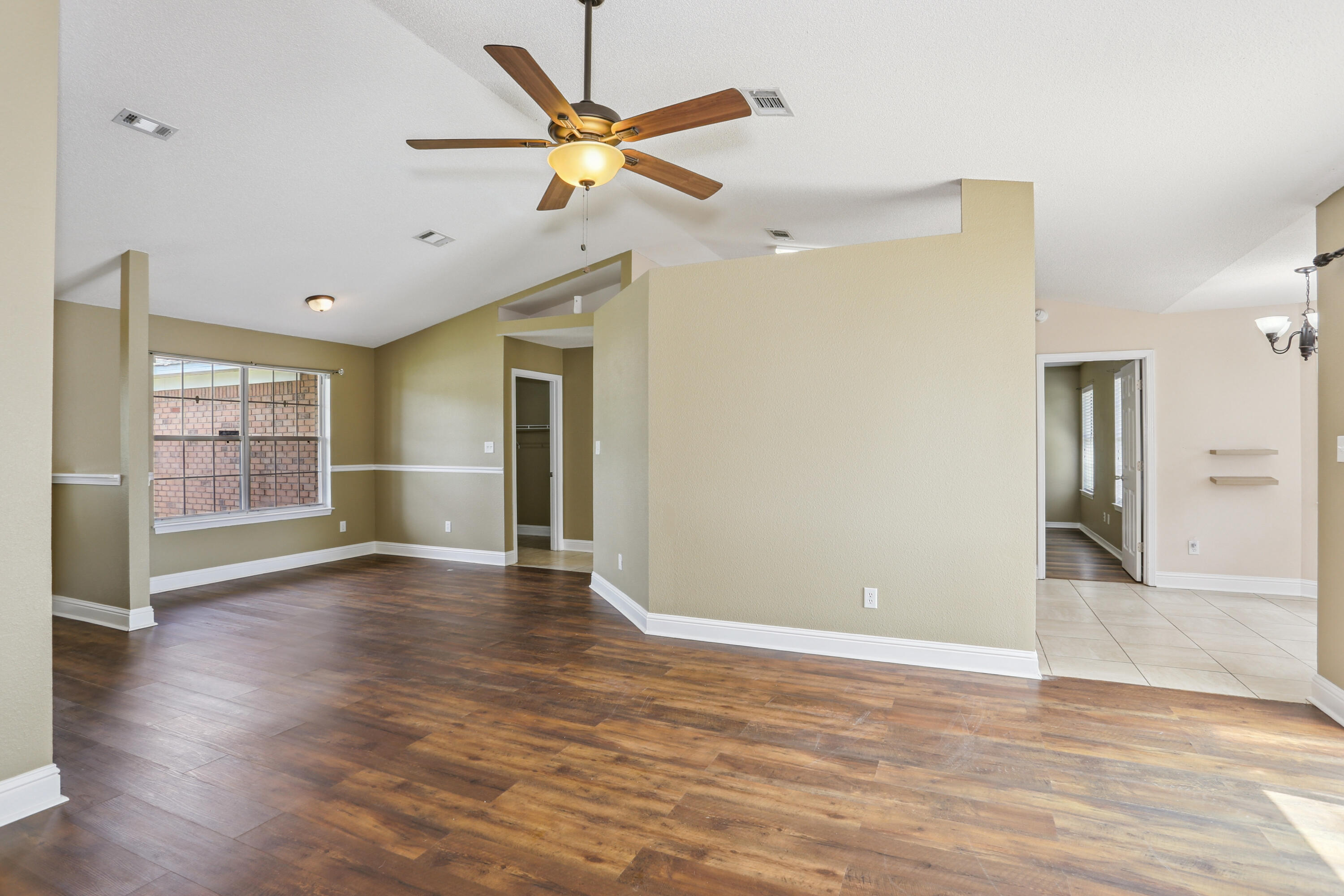 5833 Pebble Ridge Drive Milton, FL 32583 - Photo 6 of 28