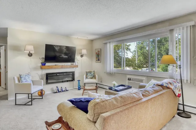 $154,900 | 1229 Madison Avenue, Unit 295, Detroit Lakes, MN 56501