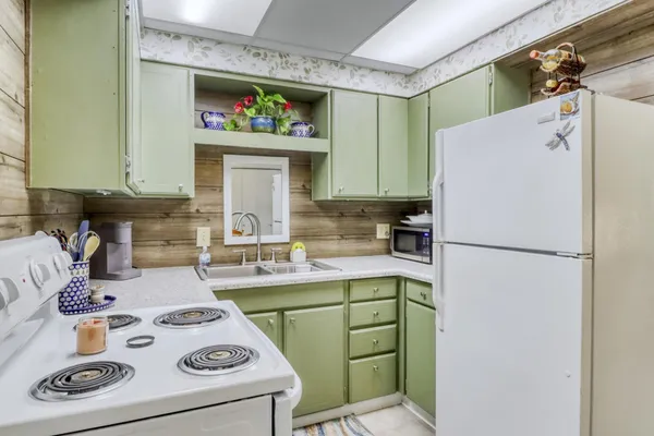 $154,900 | 1229 Madison Avenue, Unit 295, Detroit Lakes, MN 56501