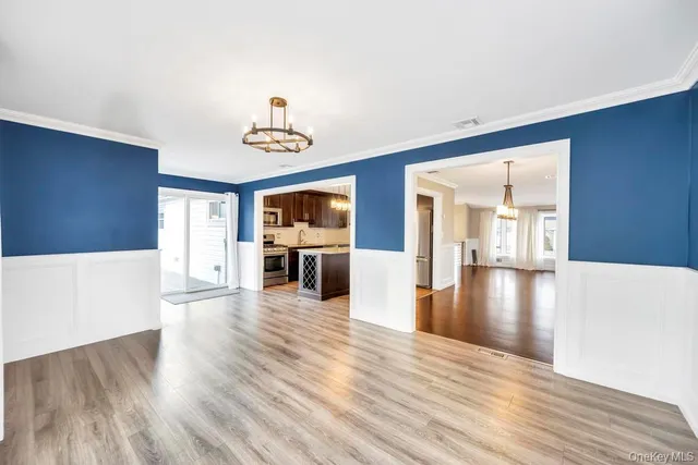 $775,000 | 178 Missouri Avenue, Bay Shore, NY 11706