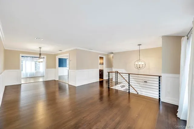 $775,000 | 178 Missouri Avenue, Bay Shore, NY 11706