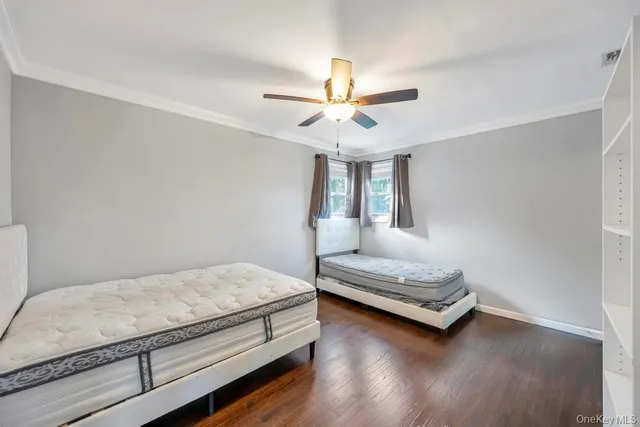 $775,000 | 178 Missouri Avenue, Bay Shore, NY 11706