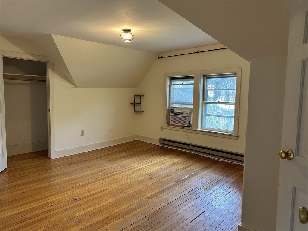 19 Trumbull Road Northampton, MA 01060 - Photo 14 of 23