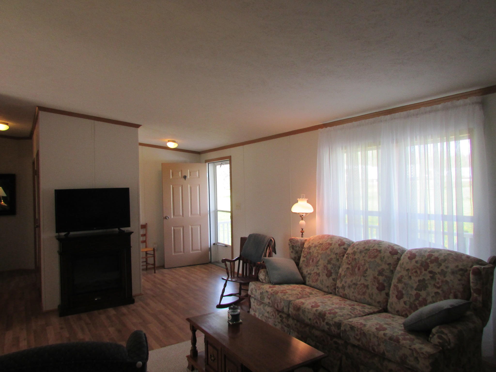 708 Ludlow Road Houlton, ME 04730 - Photo 6 of 21 IMG_0370
