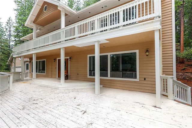 a view of a white house