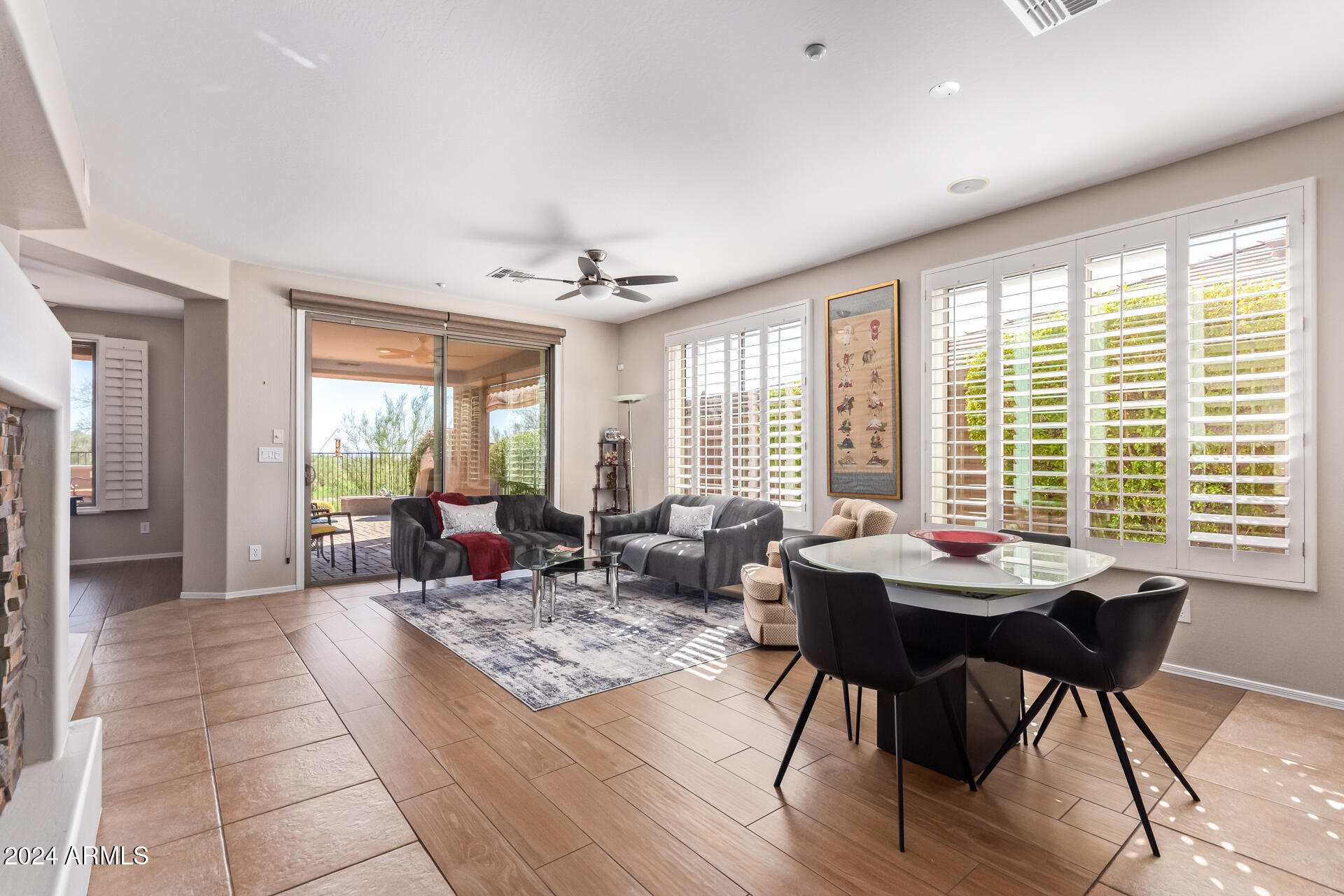 41319 North River Bend Road Phoenix, AZ 85086 - Photo 5 of 37 0009-09 - River Bend