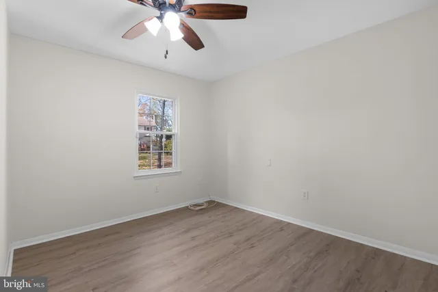 $3,100 | 1713 Redgate Farms Court, Rockville, MD 20850