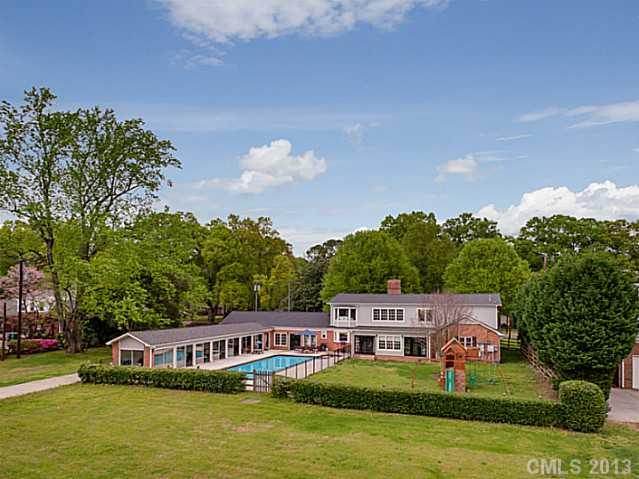 2800 Sharon Road Charlotte, NC 28211 - Photo 1 of 16 Gallery Image 1