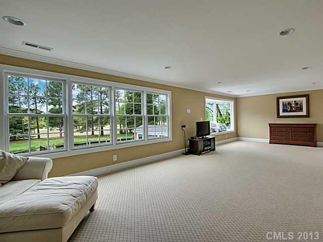 2800 Sharon Road Charlotte, NC 28211 - Photo 11 of 16 Gallery Image 11