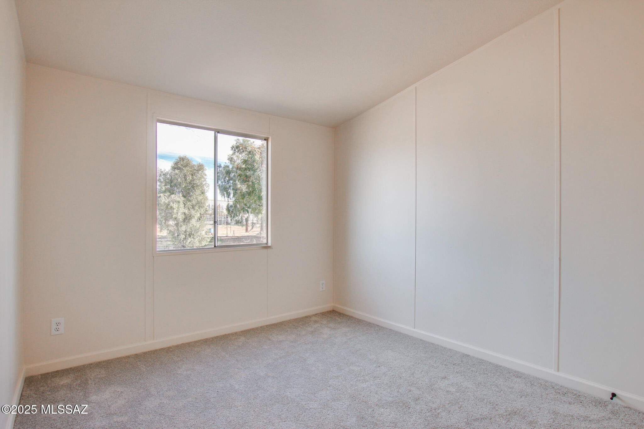 15881 West El Tiro Road Marana, AZ 85653 - Photo 27 of 41