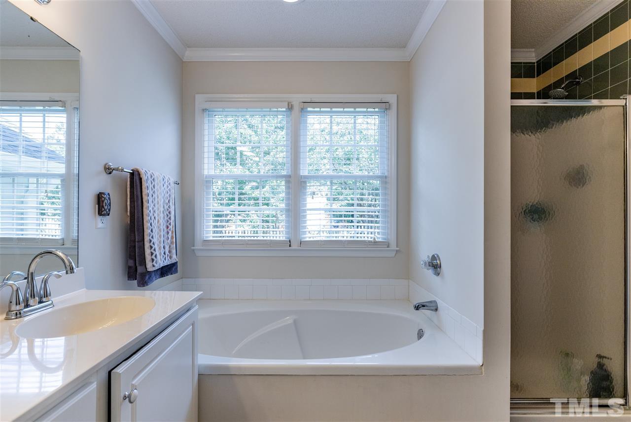 4319 Riverport Road Raleigh, NC 27616 - Photo 18 of 26