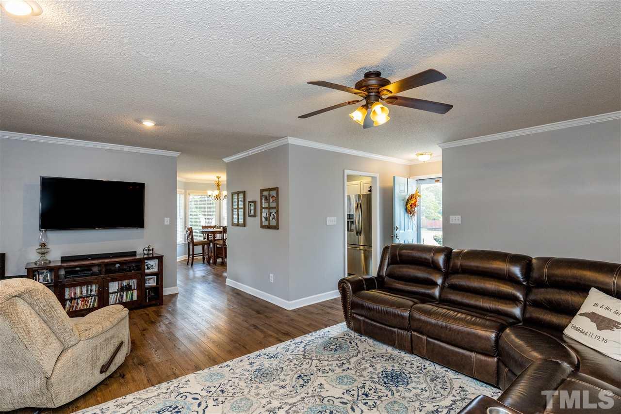 4319 Riverport Road Raleigh, NC 27616 - Photo 9 of 26