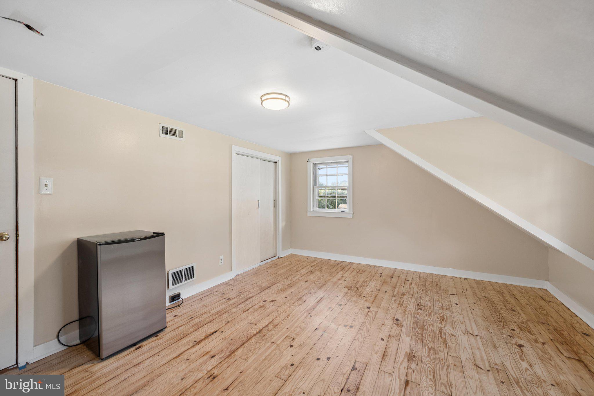 15851 Smith Road Thurmont, MD 21788 - Photo 31 of 59 Bedroom 3