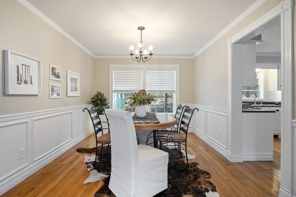 207 Cushing Street Hingham, MA 02043 - Photo 11 of 36