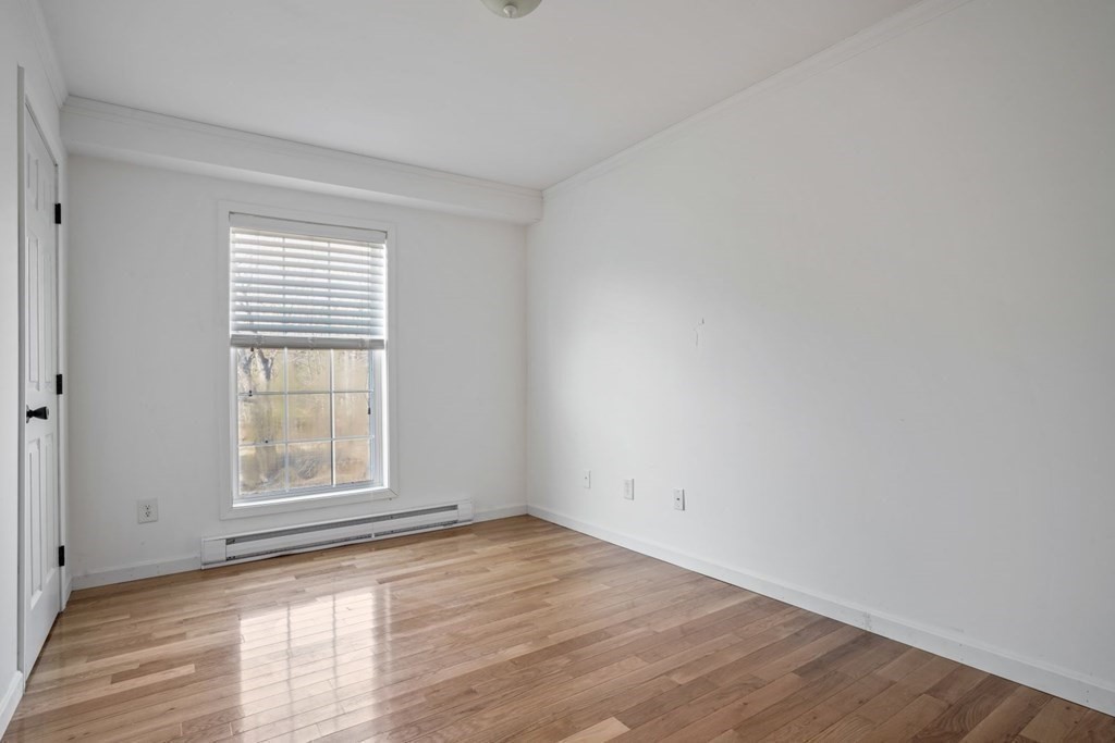 207 Cushing Street Hingham, MA 02043 - Photo 25 of 36